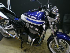 スズキ　GSX1400