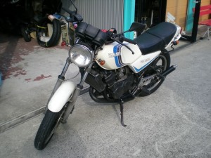 往年の名車RZ250