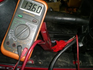 充電電圧
