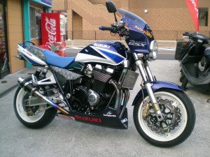 スズキ　GSX1400