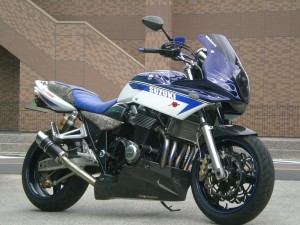 取り付け完了のGSX1400