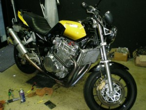 ホンダ　CB1300SF