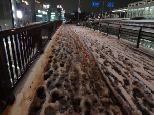 シャーベット状の雪