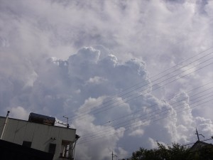 拡大した積乱雲