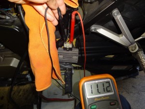 レギュレター出力部での電圧計測