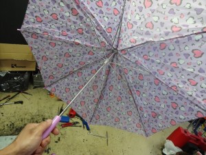 傘の修理終わった