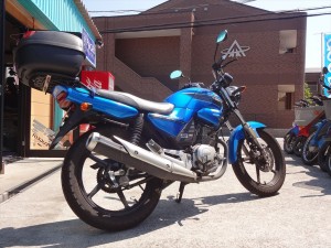 ヤマハ　YBR125