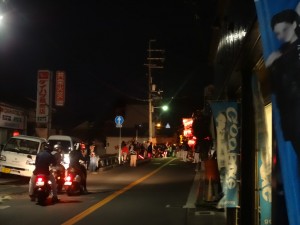 夜になっても雨が降らない