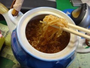 チキンラーメンを食す