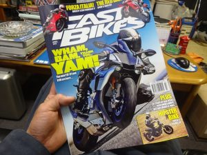 バイク雑誌