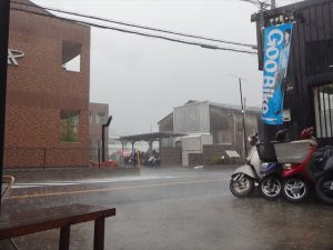 豪雨