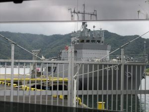 停泊する艦艇