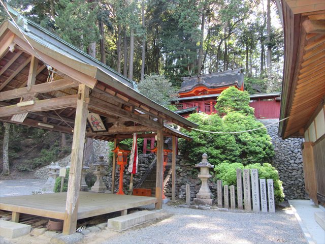 天神社　本殿